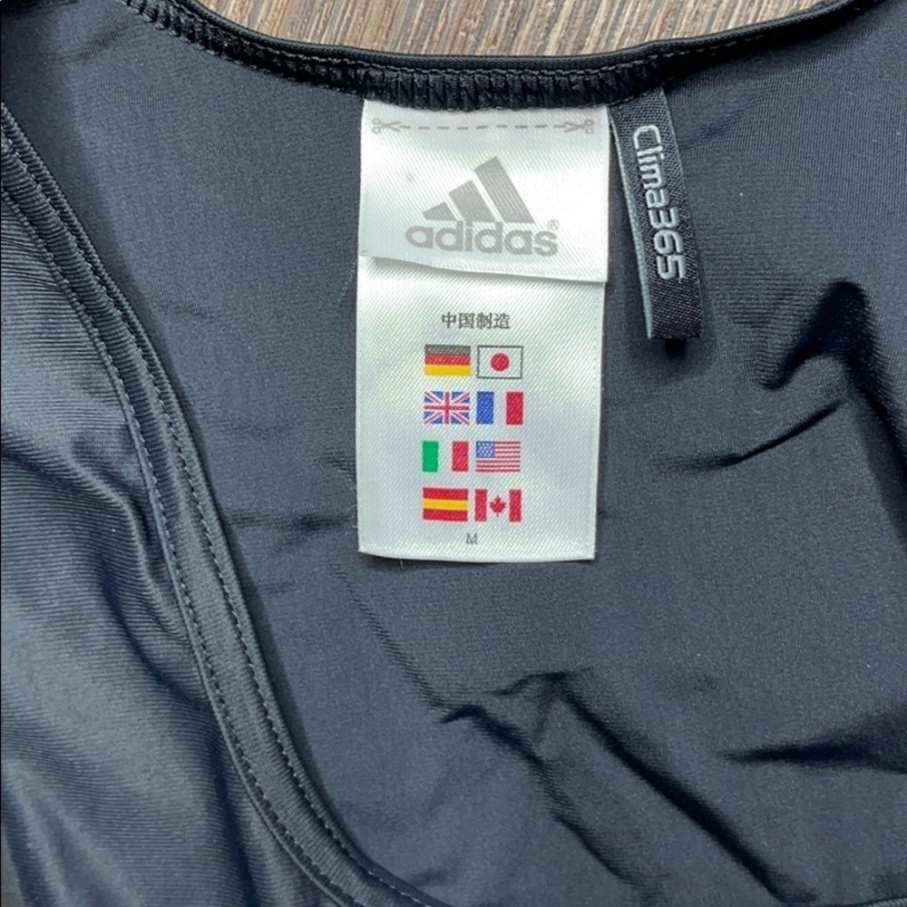 Adidas workout bundle L - Picture 9 of 9